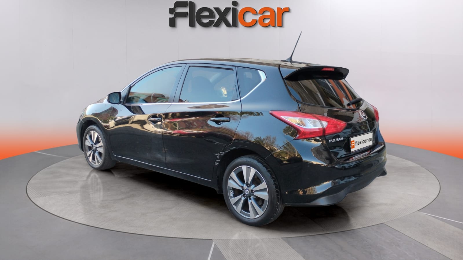 https://cdn-flexicar.caraffinity.it/public_appraisal_images_pro/images/stock/210224/a3eRXAkFoi__WhatsApp Image 2025-10-21 at 12.50.28 (4).jpeg